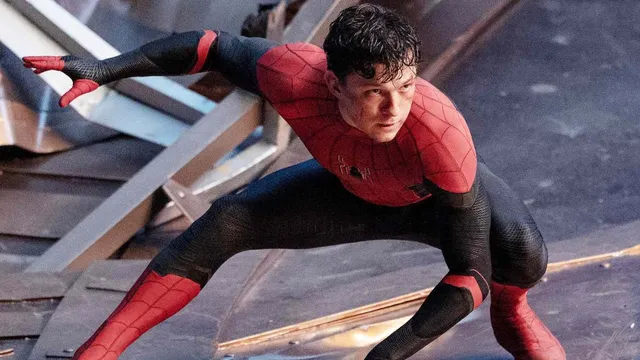 india-censors-kiss-scenes-from-tom-holland-spider-man-brand-new-day-internet-has-thoughts