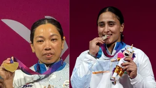 CWG 2026: Why Do Athletes Bite Their Medals During Award Ceremonies? Reason Revealed