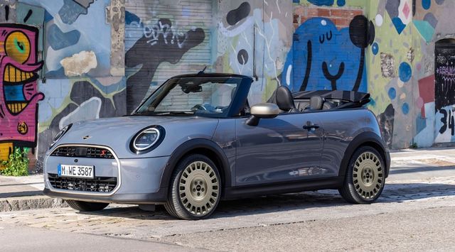 mini-cooper-convertible-stardust-edition-launched-at-rs-62-90-lakh-check-whats-special
