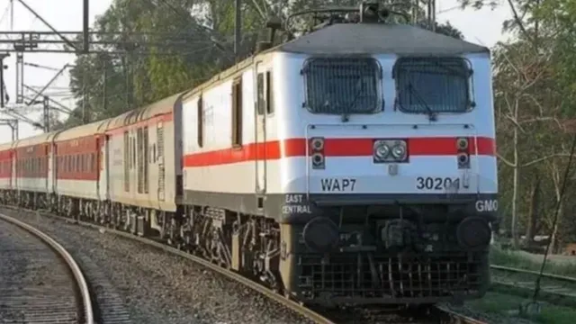 kanwar-yatra-2026-railways-extend-delhi-shamli-train-to-haridwar-check-timings-stations