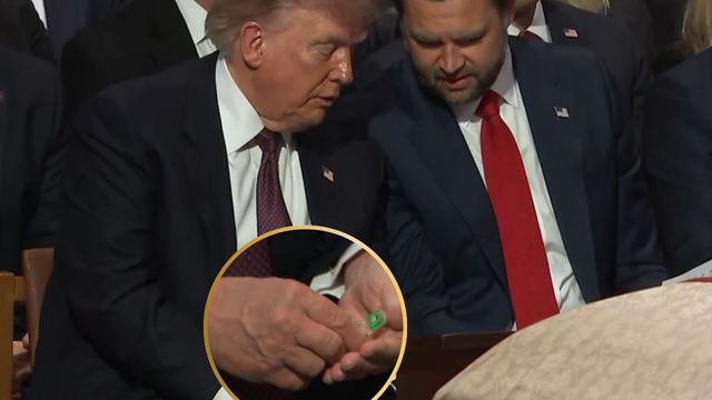 trump-tic-tac-moment-at-graham-funeral-goes-viral-video