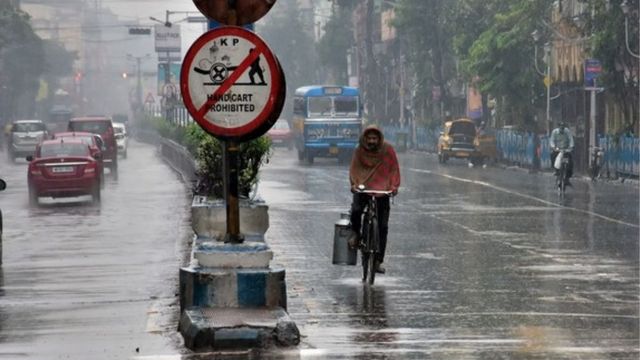 monsoon-picks-up-pace-imd-predicts-heavy-rainfall-in-several-states-maharashtra-gujarat-uttarakhand-assam-in-august-full-forecast