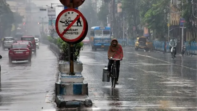 monsoon-picks-up-pace-imd-predicts-heavy-rainfall-in-several-states-maharashtra-gujarat-uttarakhand-assam-in-august-full-forecast