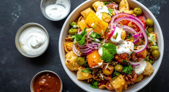 how-to-make-delhi-famous-aloo-chaat-at-home-in-easy-steps