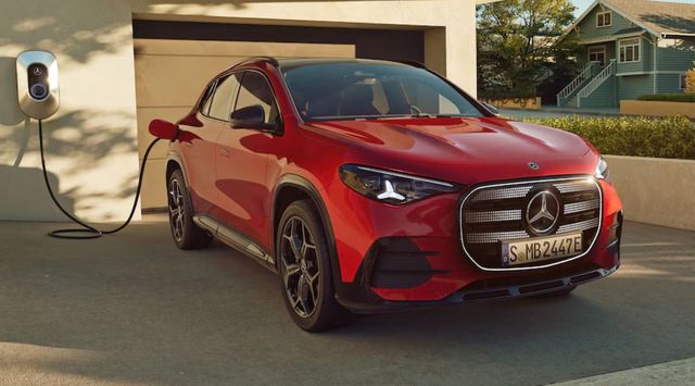 mercedes-benz-gla-ev-unveiled-gets-657-km-range-triple-screen-and-more