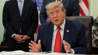 Is 'Peace-Broker' Pakistan Backstabbing Trump By Supplying Chinese Rockets To Iran? President Responds To Intel Report