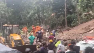 Keralam: 4 Dead, Several Feared Trapped As Landslides Wreak Havoc; Red Alert Issued For 8 Districts