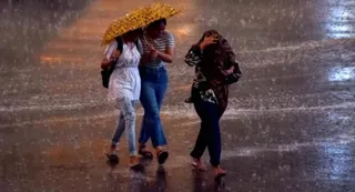 UP Weather Alert: Heavy Rain, Thunderstorms Likely Across Several Districts Over Next 5 Days | Check Forecast
