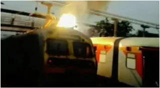 Railway Mishap Averted: Engine Catches Fire After Electric Line Falls Over Train In Ujjain, Passengers Jump Off In Panic