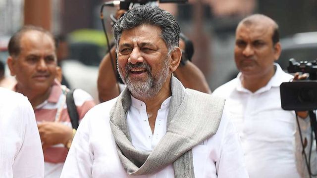 karnataka-cabinet-expansion-congress-clears-20-ministers-12-new-faces-gayathri-shanthegowda-only-woman