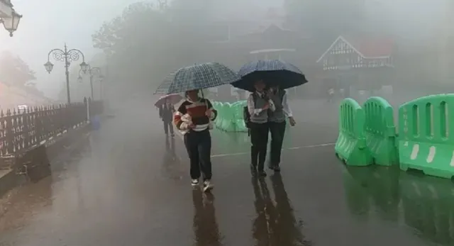 dehradun-weather-imd-issues-orange-alert-as-heavy-rain-triggers-landslides-blocks-several-roads-forecast