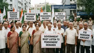 eps-pensioners-protest-august-5-demands-epf-salary-hike