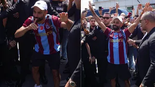 Mohamed Salah Arrives In Turkey For Trabzonspor Negotiations, Fans Go Wild | WATCH