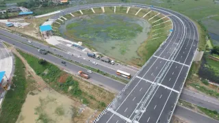 Lucknow-Kanpur Expressway Toll Suspended Indefinitely; 5 Km Diversion In Place After Road Collapse