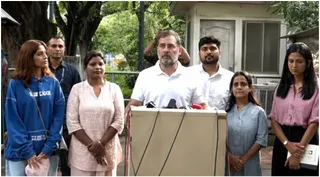 'Forcing 15-Year-Old To Apologise Is Nonsense': Rahul Gandhi Targets PM Modi After Meeting Students; BJP Hits Back