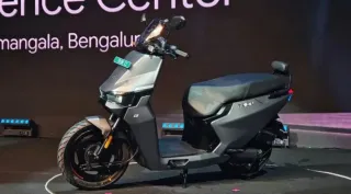 e3-trion-electric-scooter-launched-at-rs-1-lakh-offers-165-km-range-and-ai-tripsense-system