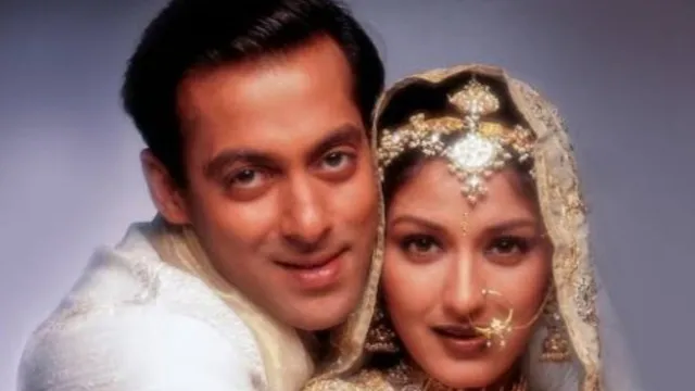when-salman-khan-played-lord-ram-and-sonali-bendre-was-almost-sita-in-1990