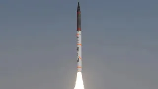 india-successfully-test-fires-agni4-ballistic-missile-with-3000-km-range-key-features-explained