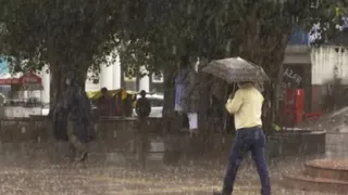 jammu-kashmir-weather-flash-flood-threat-looms-amid-heavy-rain-alert-from-august-9-to-11-imd-forecast