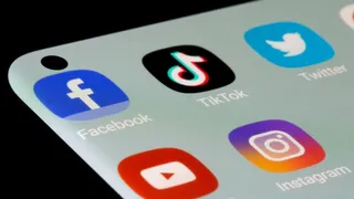 Govt Mandates AI Content Labelling, Reduces Timeline To Remove Unlawful Content From 36 Hours To 3; Check New Norms