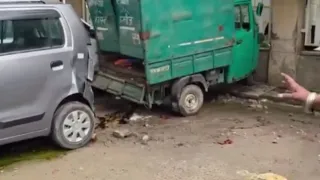 Delhi Accident: 70-Year-Old Woman Killed After Speeding Mercedes Collides With WagonR In Narela | Video