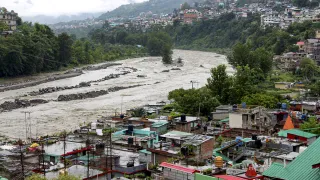himachal-pradesh-rains-many-dead-160-roads-blocked-rs-834-crore-loss-as-landslides-wreak-havoc