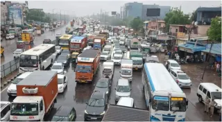 independence-day-traffic-advisory-heavy-vehicle-movement-banned-to-gurugram-delhi-on-these-dates-check-alternate-routes