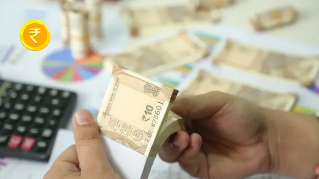 india-to-get-polymer-banknotes-govt-approves-field-trials