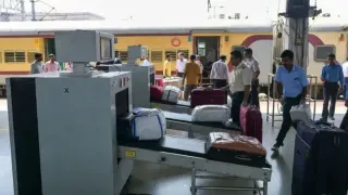 delhi-rail-parcel-ban-booking-halted-at-5-major-stations-till-august-15-amid-security-alert
