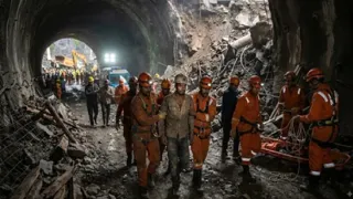 thdc-tunnel-collapses-in-uttarakhand-chamoli-several-feared-trapped-cm-dhami-reacts-dead-injured-rescue-op