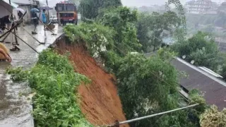 arunachal-weather-floods-landslide-wreak-havoc-several-dead-multiple-army-personnel-missing-amid-heavy-rain-latest-updates