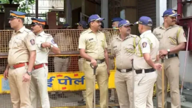 mumbai-tragedy-indian-navy-sailor-wife-and-2-children-found-dead-at-navy-nagar-quarters