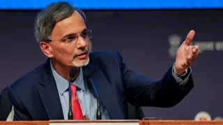 'Restore Fuel With Lower Ethanol Blends For Older Vehicles': CEA Nageswaran Amid E20 Petrol Row