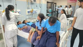 bihar-shocker-over-24-children-in-nalanda-fall-ill-after-cook-mistakes-detergent-for-salt-in-midday-meal