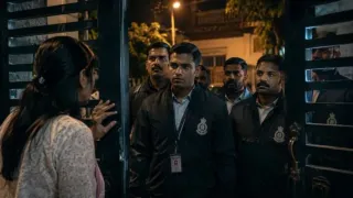 fake-ids-clothes-with-cbi-insignia-and-whatsapp-notice-how-businessman-wife-foiled-special-26style-cbi-raid-in-delhi