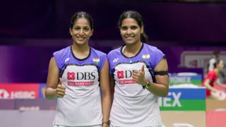 treesa-jollygayatri-gopichand-assured-of-medal-at-bwf-world-championships-after-stunning-qf-win