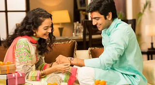 Raksha Bandhan 2026: 5 Best Rakhi Gifts For Married Sisters Under ₹2,000