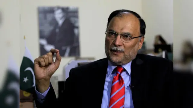 pakistan-minister-claims-india-could-use-water-as-weapon-amid-indus-water-treaty-suspension-watch