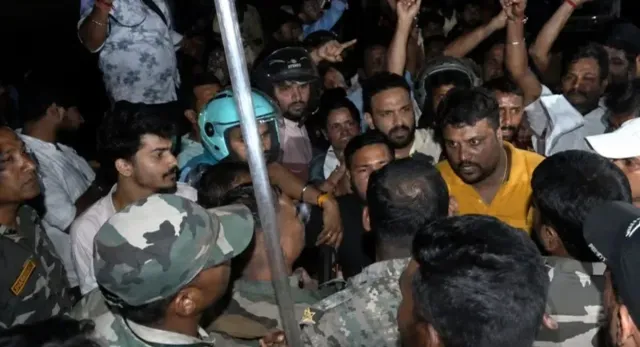 jharkhand-jpsc-jssc-protest-effigy-burning-triggers-student-police-clash-in-ranchi-over-200-booked