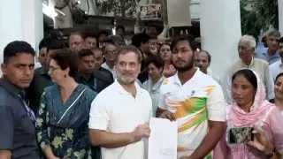 rahul-gandhi-shares-video-on-delhi-police-fir-after-his-sitin-with-pellet-victim-says-the-way-it-happened-watch