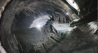 uttarakhands-silkyara-tunnel-hit-by-landslide-1-5-km-stretch-near-polgaon-barkot-end-affected
