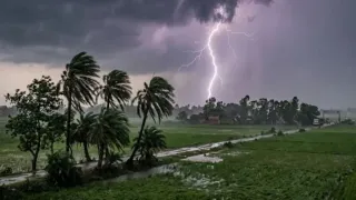 weather-update-84-ghats-submerged-in-varanasi-imd-issues-orange-alert-for-rain-in-up-kerala-mp-today