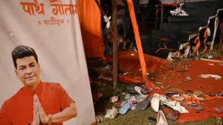 woman-dies-three-injured-after-ruckus-over-free-gifts-at-mayors-raksha-bandhan-event-in-bareilly-video