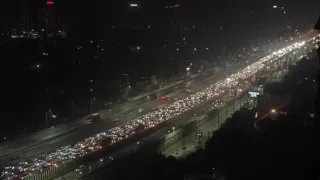 raksha-bandhan-rush-massive-triggers-traffic-jam-on-nh9-delhimeerut-expressway