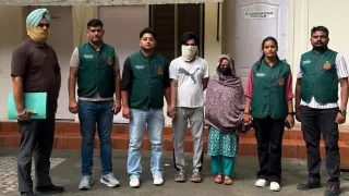 isi-spy-network-exposed-delhi-couple-held-for-military-recon-smugged-8-sim-cards-smuggled-to-pakistan