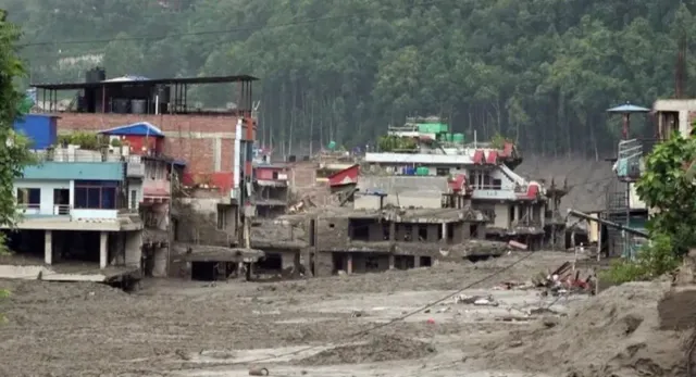 we-too-live-in-the-himalayas-mirwaiz-points-to-nepal-floods-warns-kashmir-of-rising-disaster-risks