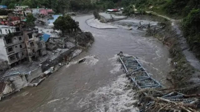 nepal-floods-china-sounds-fresh-alarm-tibet-lake-can-burst-any-moment-kathmandu-u-turn-on-foreign-aid-allow-india-help