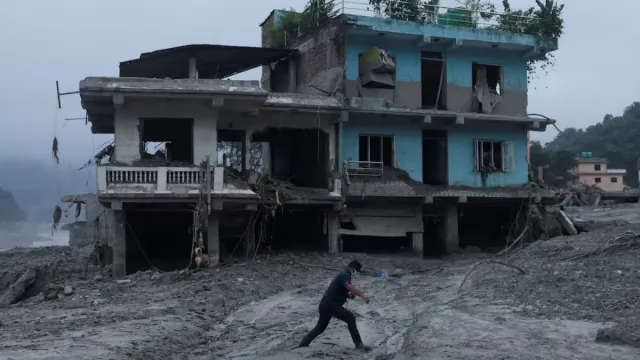 nepal-floods-day-4-updates-ndrrma-new-warning-for-bhote-koshi-river-in-rasuwa-india-missings-latest-news
