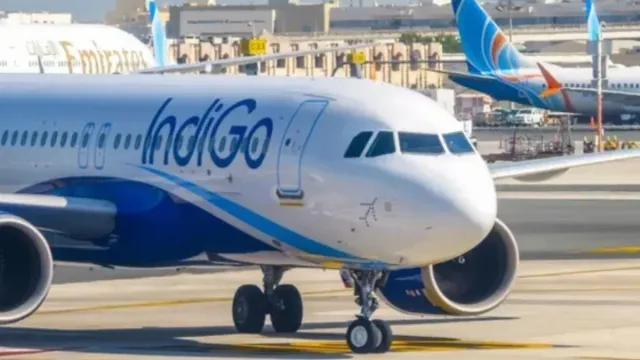 indigo-goa-delhi-flight-makes-emergency-landing-after-engine-failure-suspected
