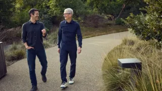 tim-cook-makes-way-for-john-ternus-as-the-new-ceo-says-my-gratitude-is-endless-an-era-of-hardwareled-growth-to-begin
